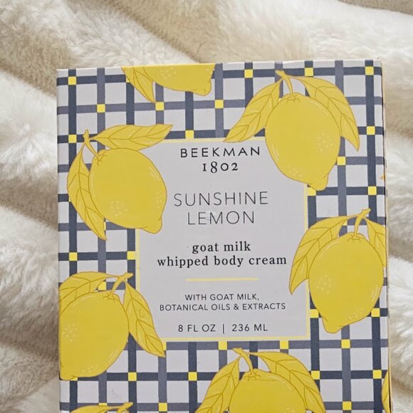 Beekman 1802 Sunshine Lemon 4-Piece Set - Body Cream, Wipes, Hand Cream and Soap - Picture 2 of 5